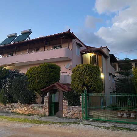 Hotel Moscopole 사밀 외부 사진