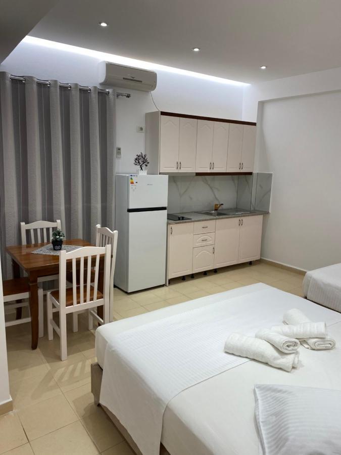 Hotel Moscopole 사밀 외부 사진