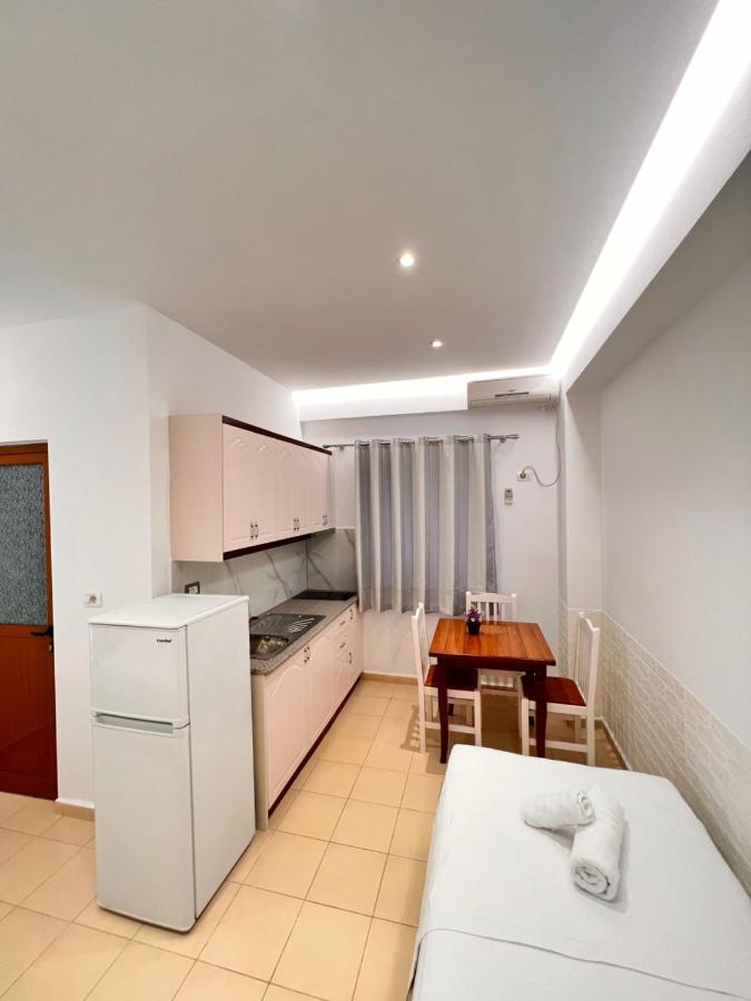 Hotel Moscopole 사밀 외부 사진